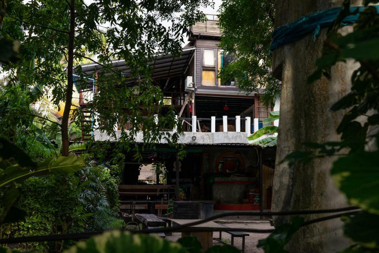 Moov Inn Garden Hostel Ko Tao Exteriér fotografie